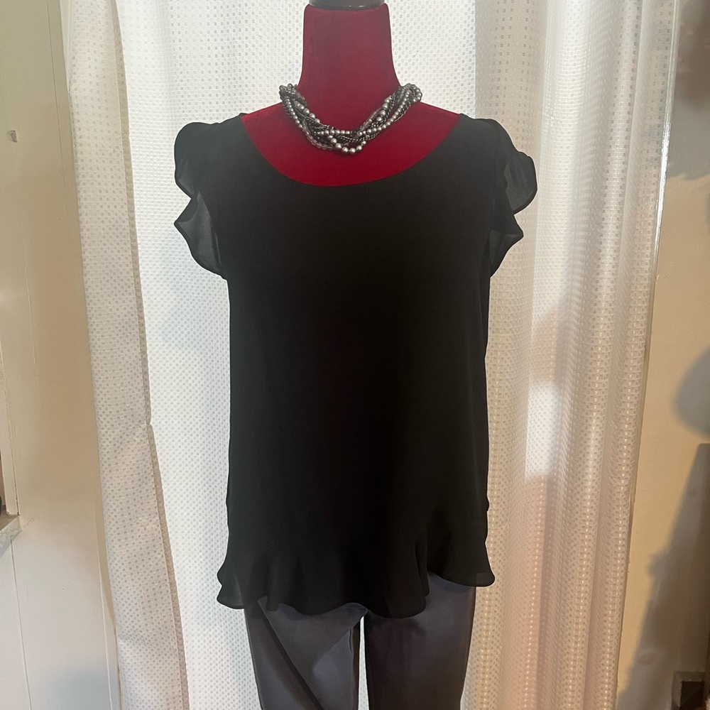 LOFT Women’s Black Short Sleeve Blouse (S)